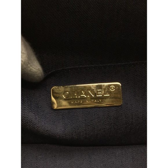 Chanel Leather Chain Shoulder Bag Beige - Picture 3 of 6